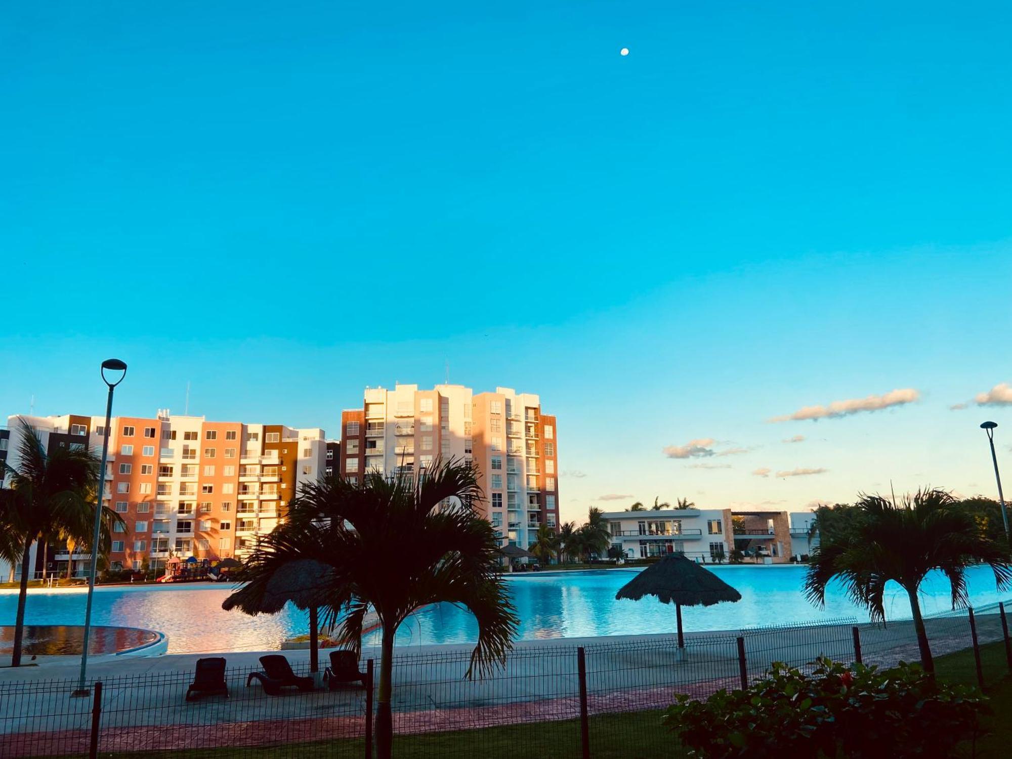 Escape Al Caribe Con Una Vista Impresionante En Pilarita'S Dream Lagoons Cancun Luaran gambar